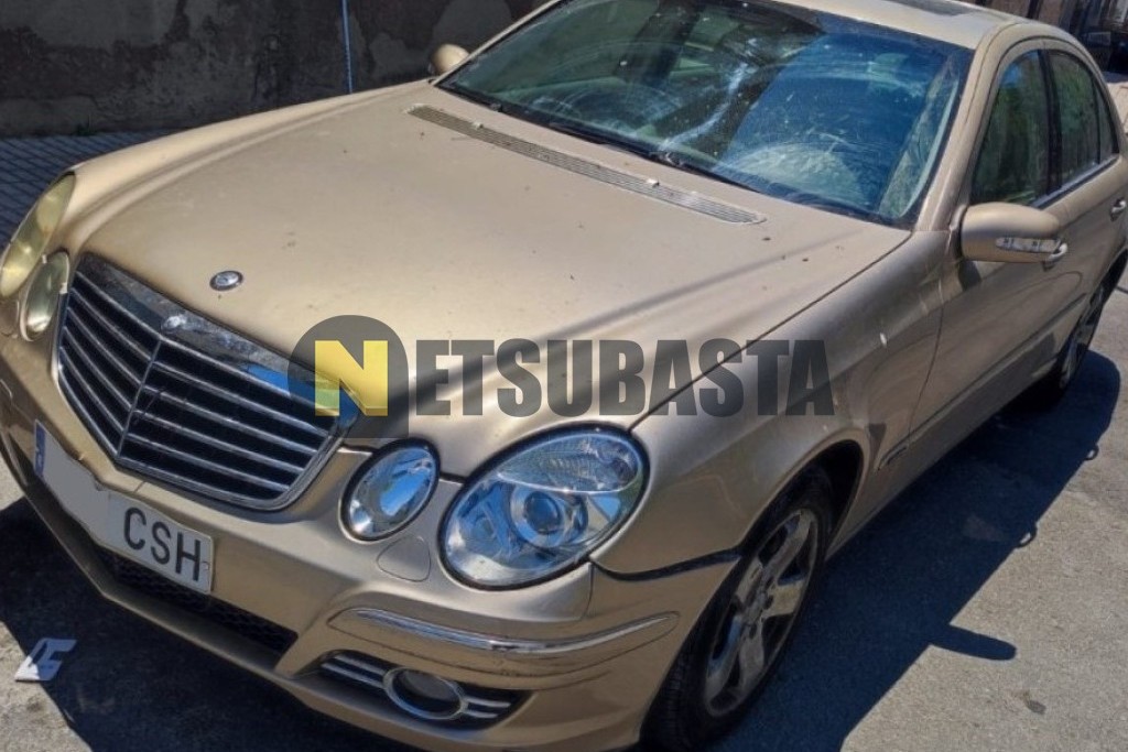 Mercedes-Benz E 220 CDI Aut. 2003