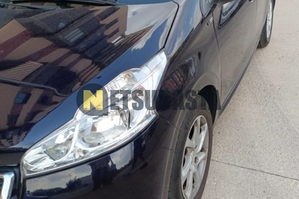 Peugeot 208 1.2 PureTech 2015