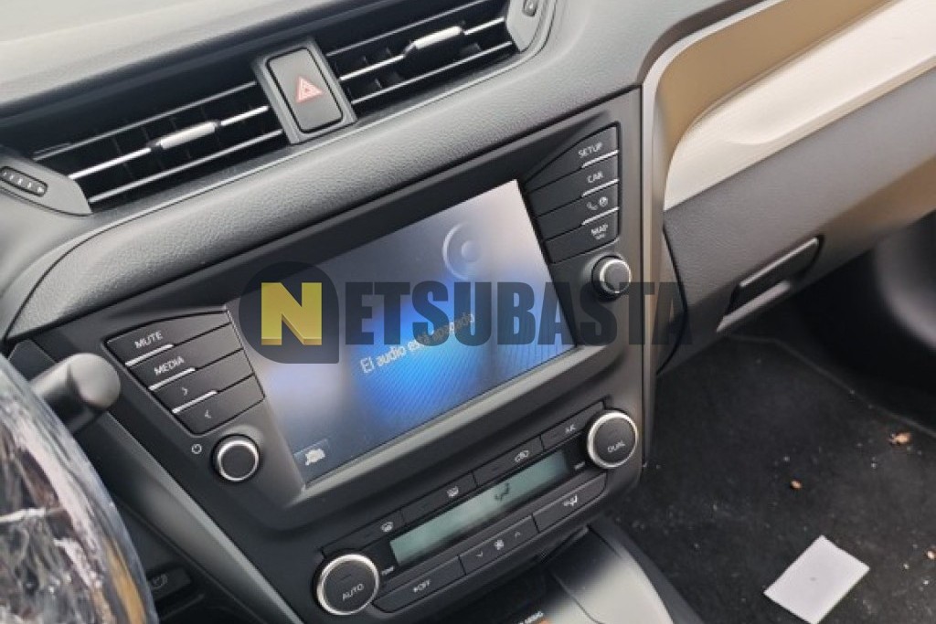 Toyota Avensis Touring Sports 150D 2015