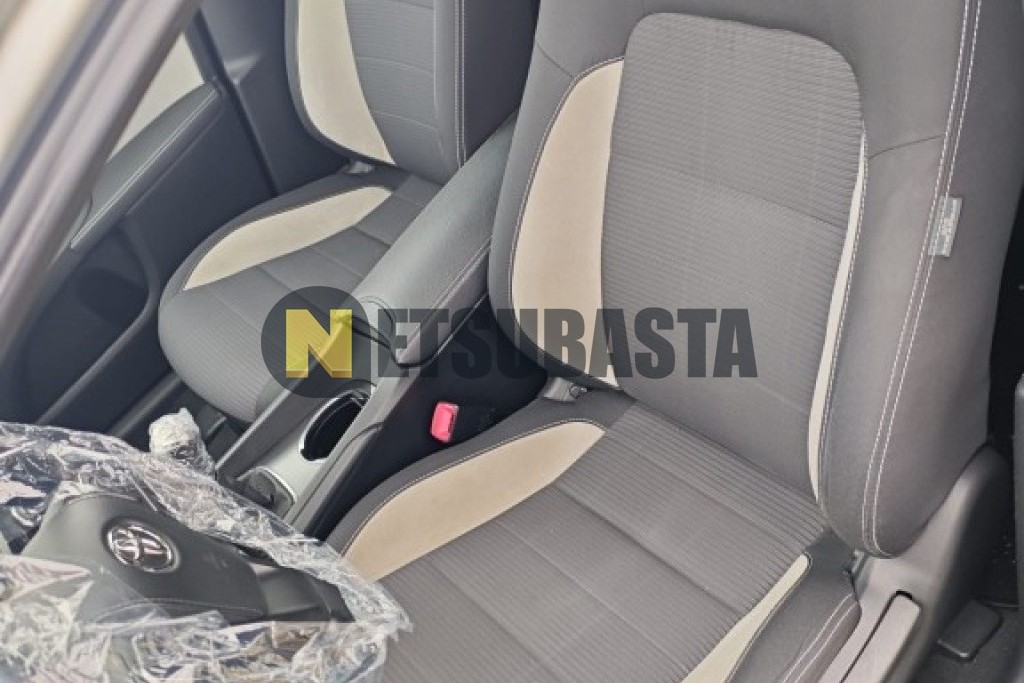 Toyota Avensis Touring Sports 150D 2015