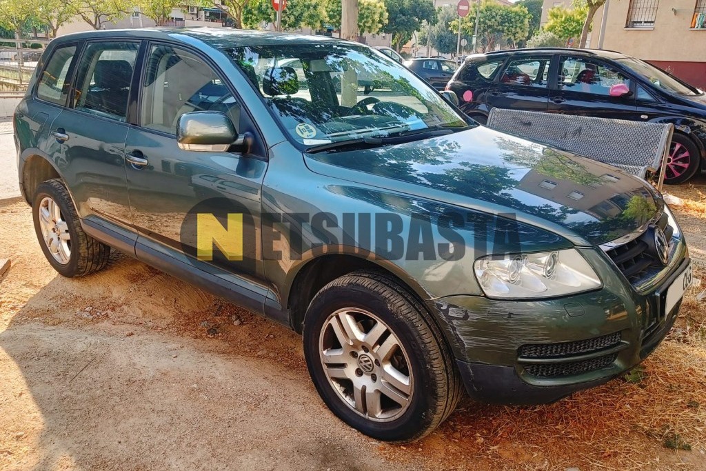 Volkswagen V6 3.2 Tiptronic 6 vel. 2003