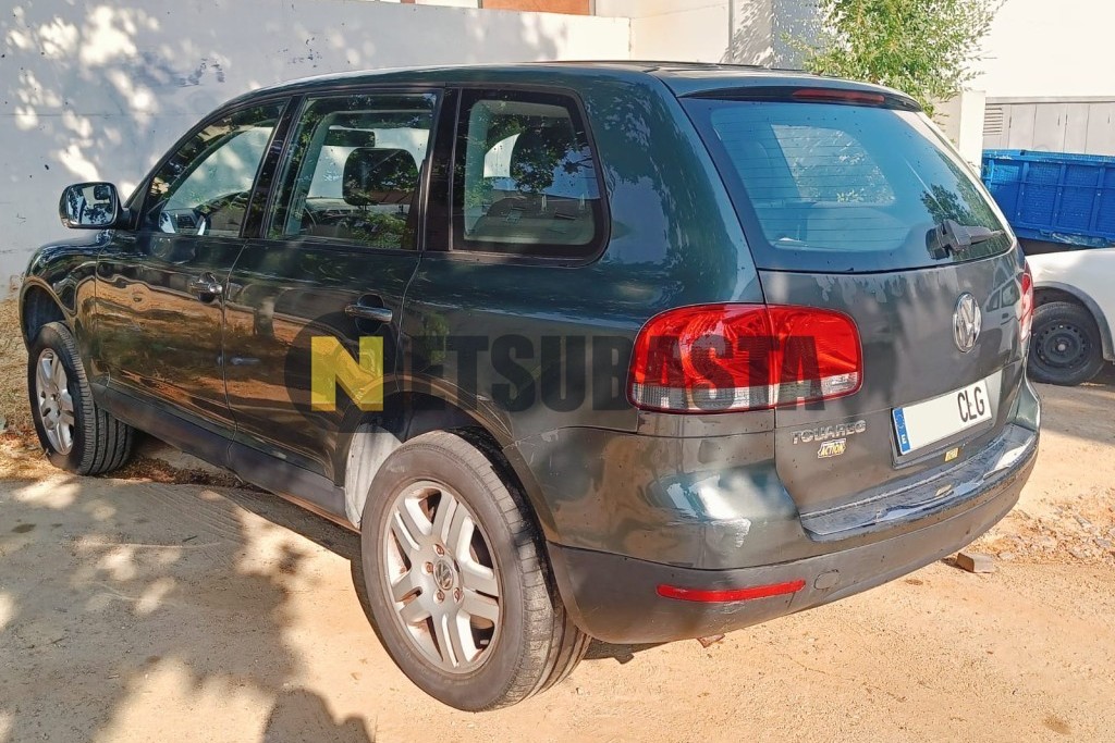 Volkswagen V6 3.2 Tiptronic 6 vel. 2003