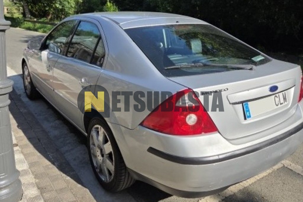 Ford Mondeo 2.5i V6 5-Tronic 2003