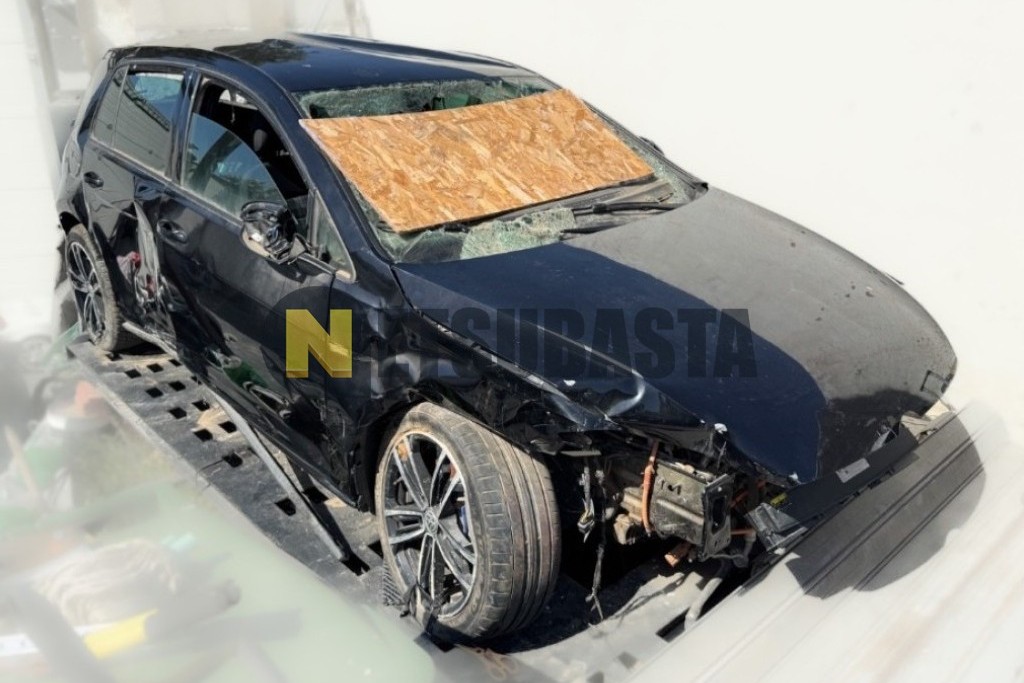 Volkswagen Golf GTE 1.4 TSI e-Power 2020