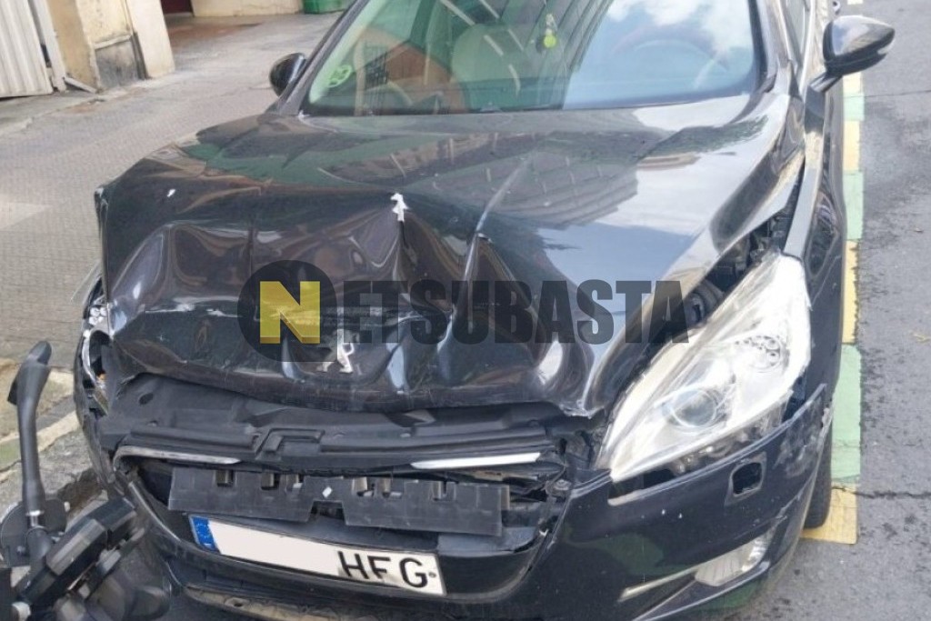 Peugeot 508 SW 2.0 HDi 2011