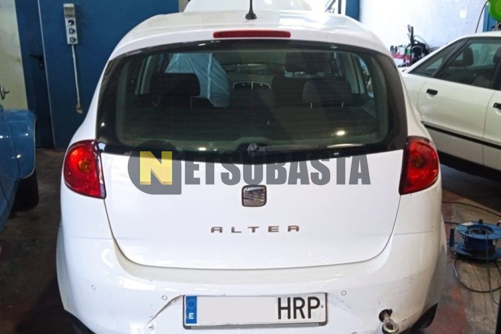 Seat Altea 1.6 TDI DSG 7 vel. 2013