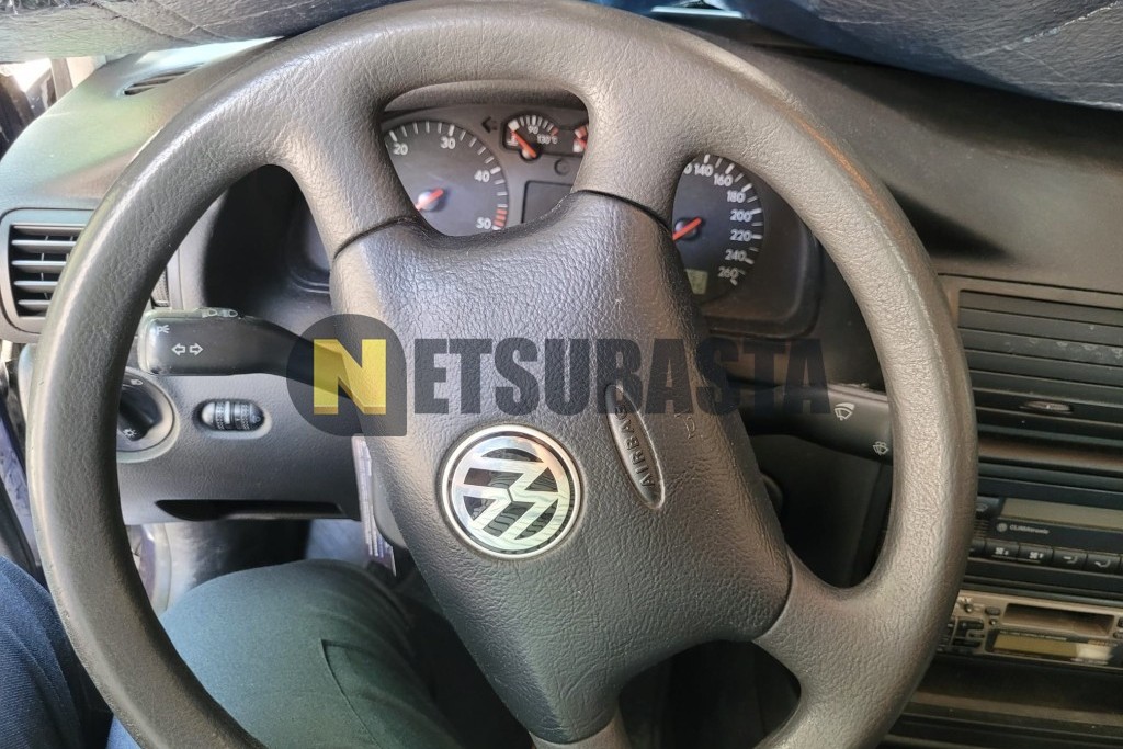 Volkswagen Passat 1.9 TDI 2000