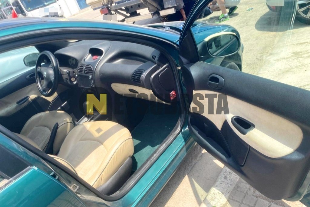 Peugeot 206 1.4 Aut. 2001