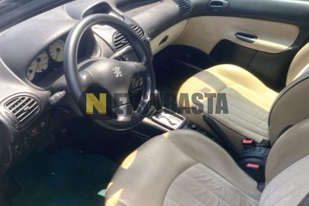 Peugeot 206 1.4 Aut. 2001