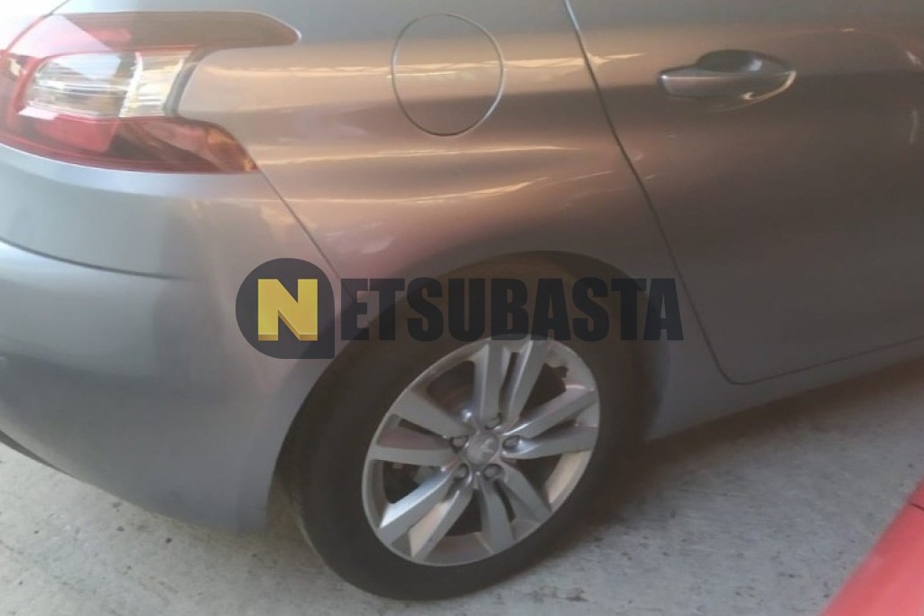 Peugeot 308 1.6 HDi 2013