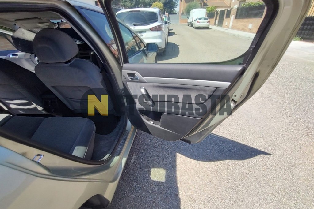 Peugeot 407 2.0 HDi 2004