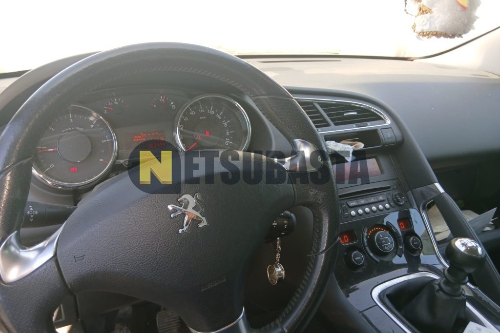 Peugeot 3008 1.6 BlueHDi 2015