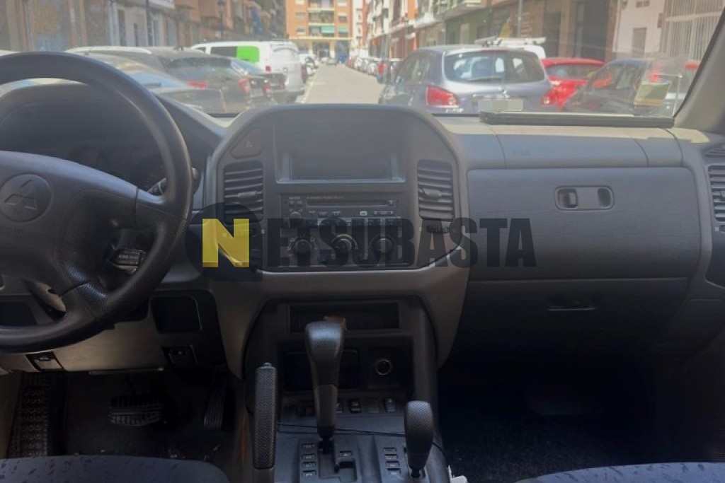 Mitsubishi Pajero 3.2 DI-D Aut. 2001