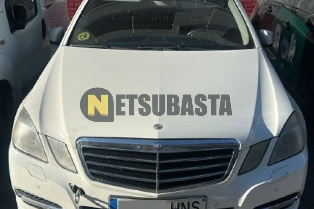 Mercedes-Benz E 220 CDI BlueEFFICIENCY Estate Aut. 2012