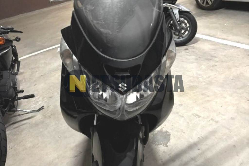 Suzuki BURGMAN 250 2006