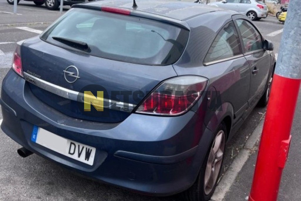 Opel Astra GTC 1.9 CDTi 2006
