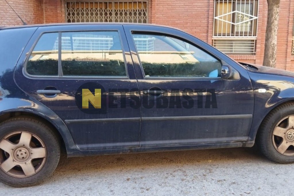 Volkswagen Golf 1.6 1999