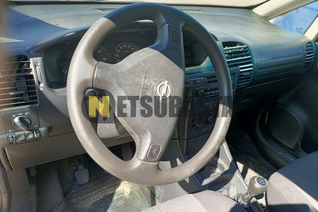 Opel Zafira 2.0 DTi 2004