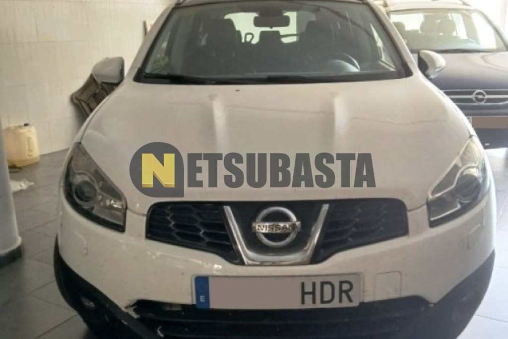 Nissan Qhasqai+2 2.0 dCi 2011