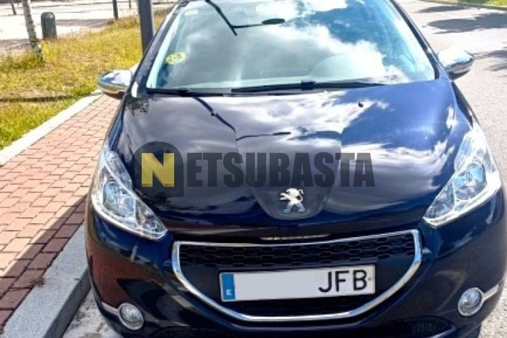 Peugeot 208 1.6 e-HDi 2015