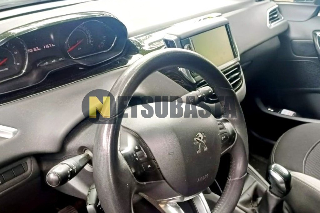Peugeot 208 1.6 e-HDi 2015
