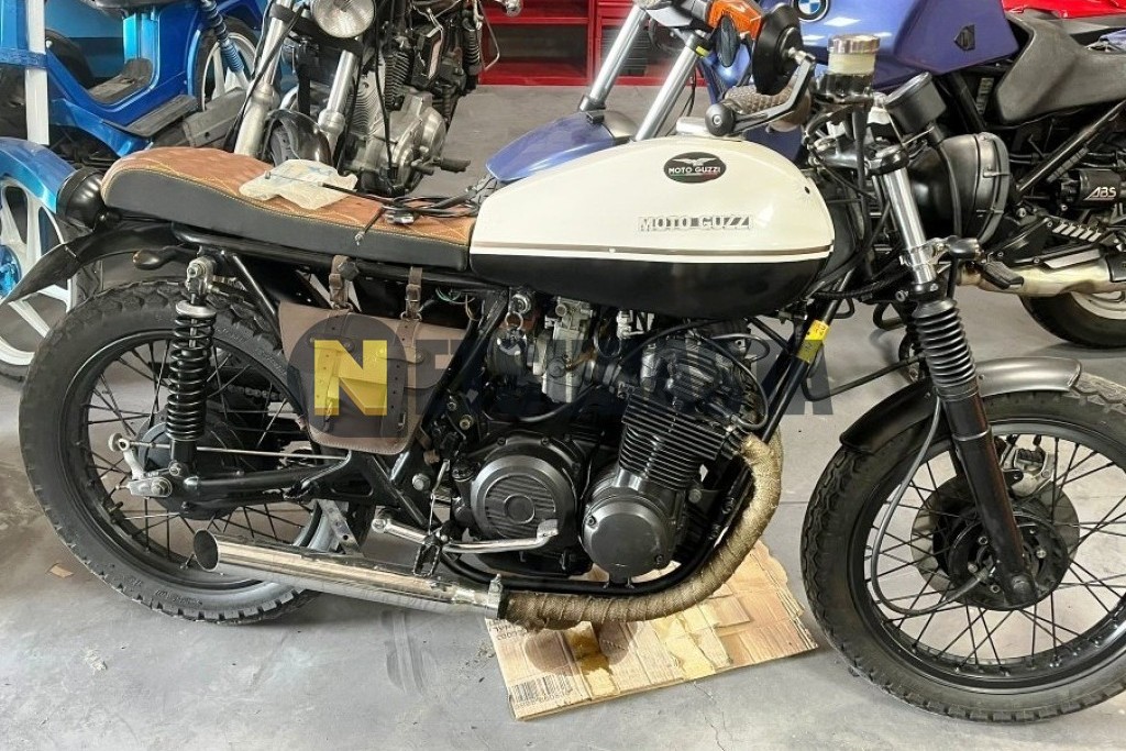 Moto Guzzi 400 GTS 1977