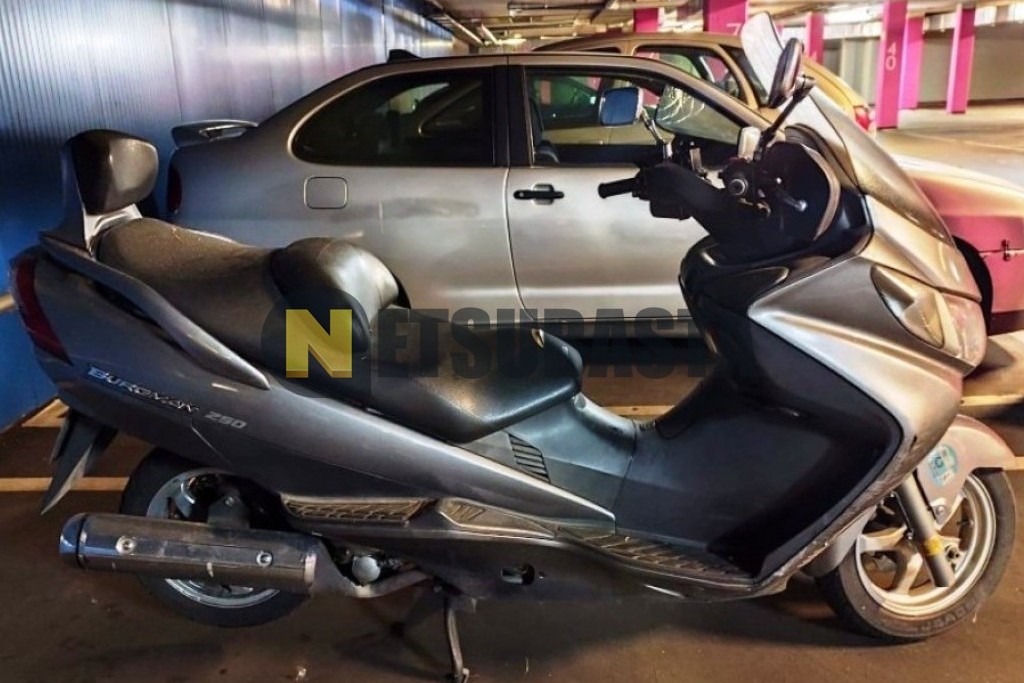 Suzuki BURGMAN 250 2008