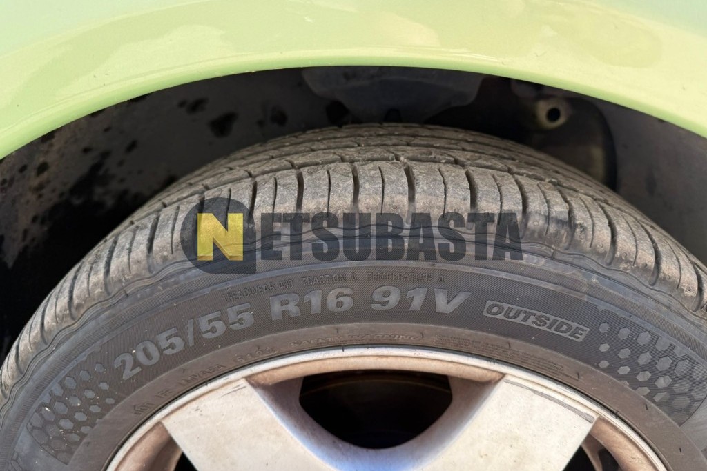 Volkswagen New Beetle 2.0 2000