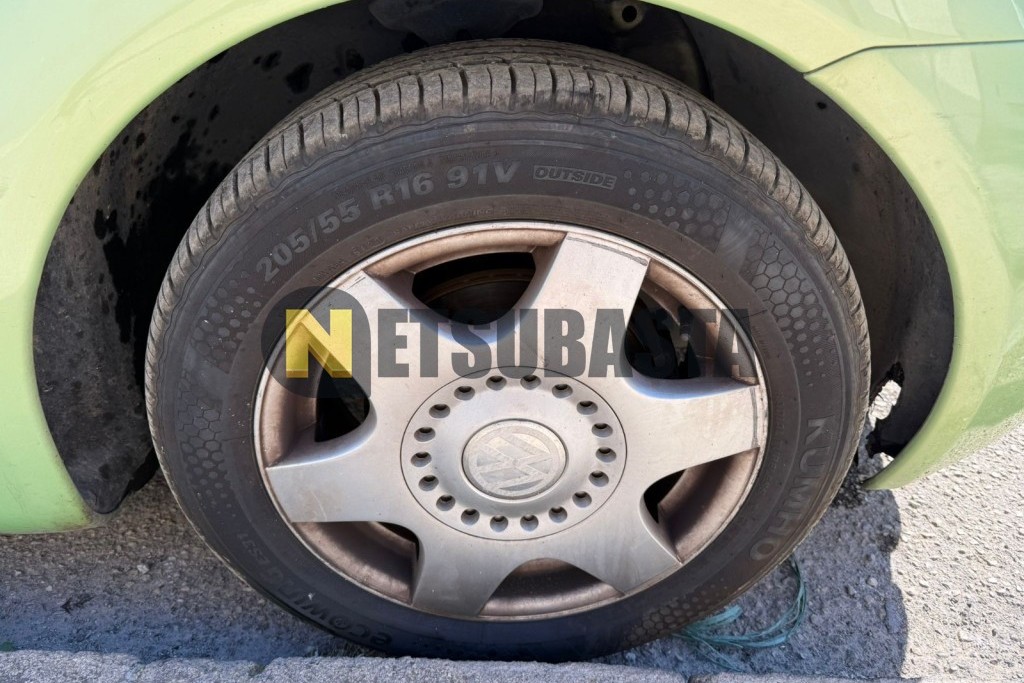 Volkswagen New Beetle 2.0 2000