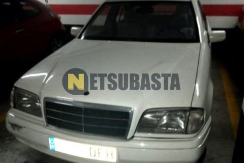 Suzuki BURGMAN 200 2011