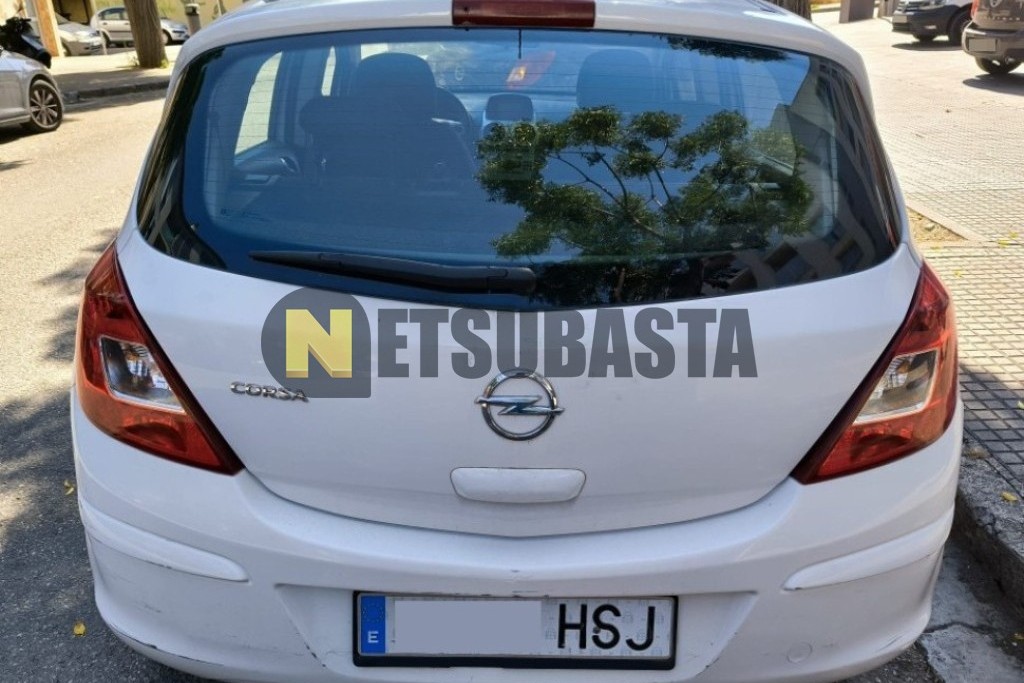 Opel Corsa 1.2 GLP 2013