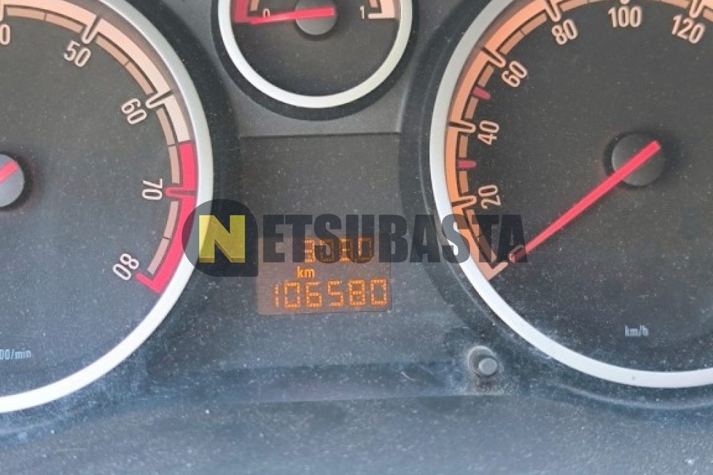 Opel Corsa 1.2 GLP 2013