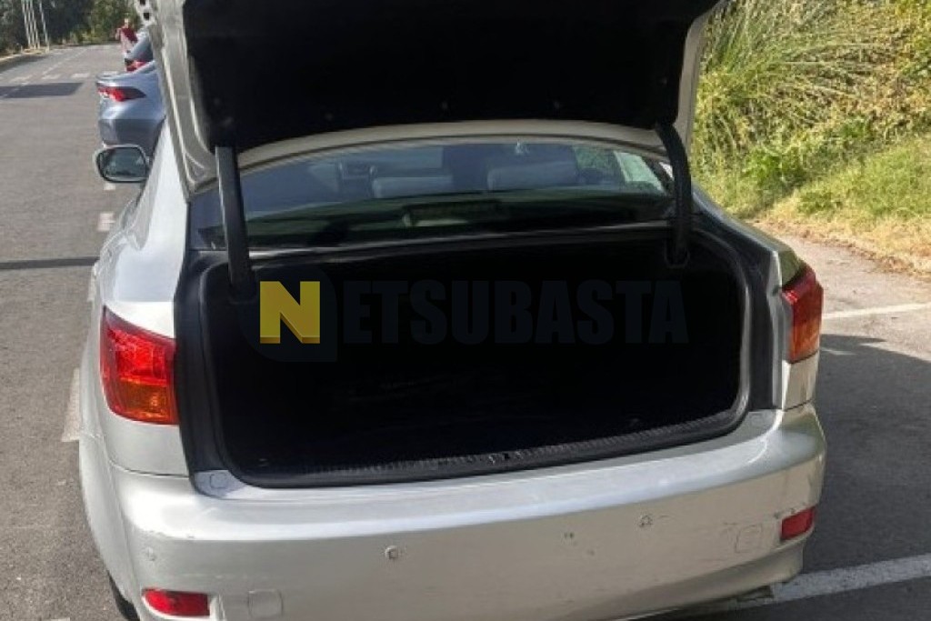 Lexus IS 220d 2007