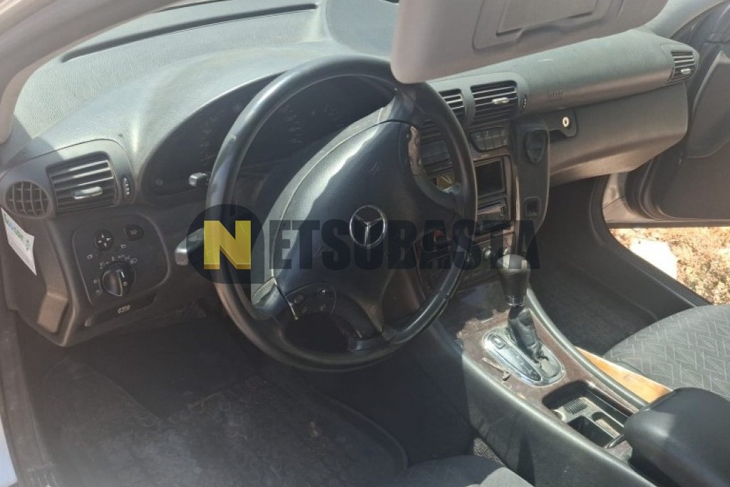 Mercedes-Benz C 220 CDI Aut. 2003