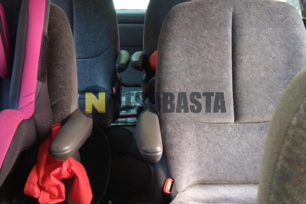 Chrysler Grand Voyager 2.5 TD 2001