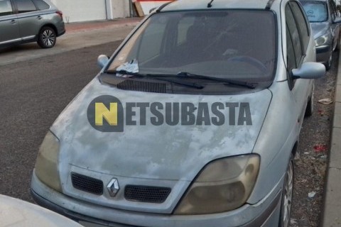 Suzuki BURGMAN 200 2011
