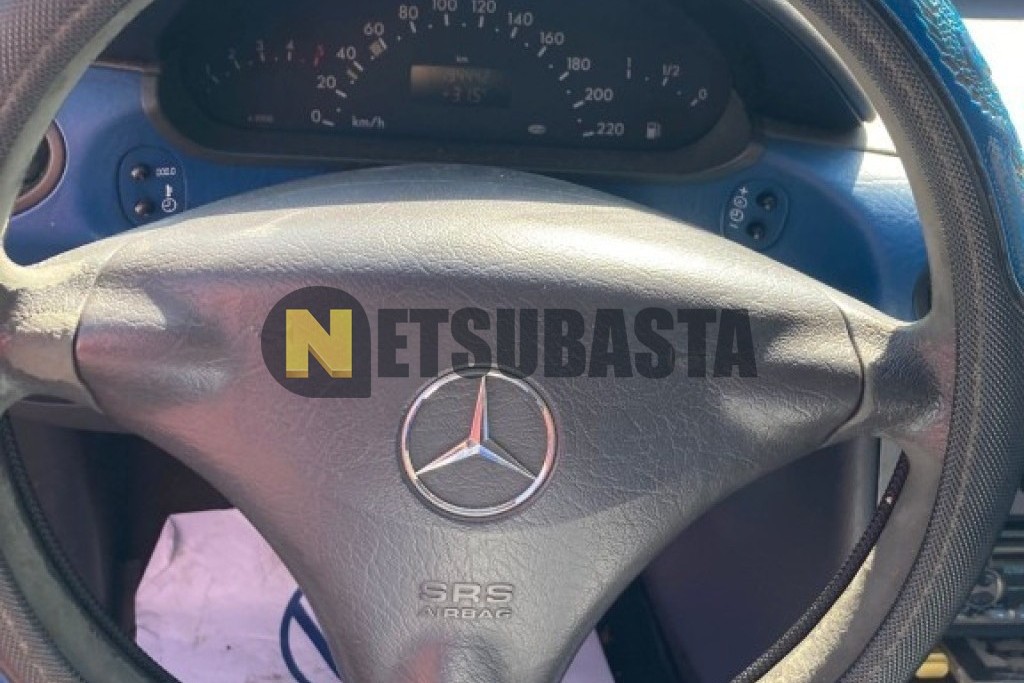 Mercedes-Benz A 160 CDI Aut. 2004