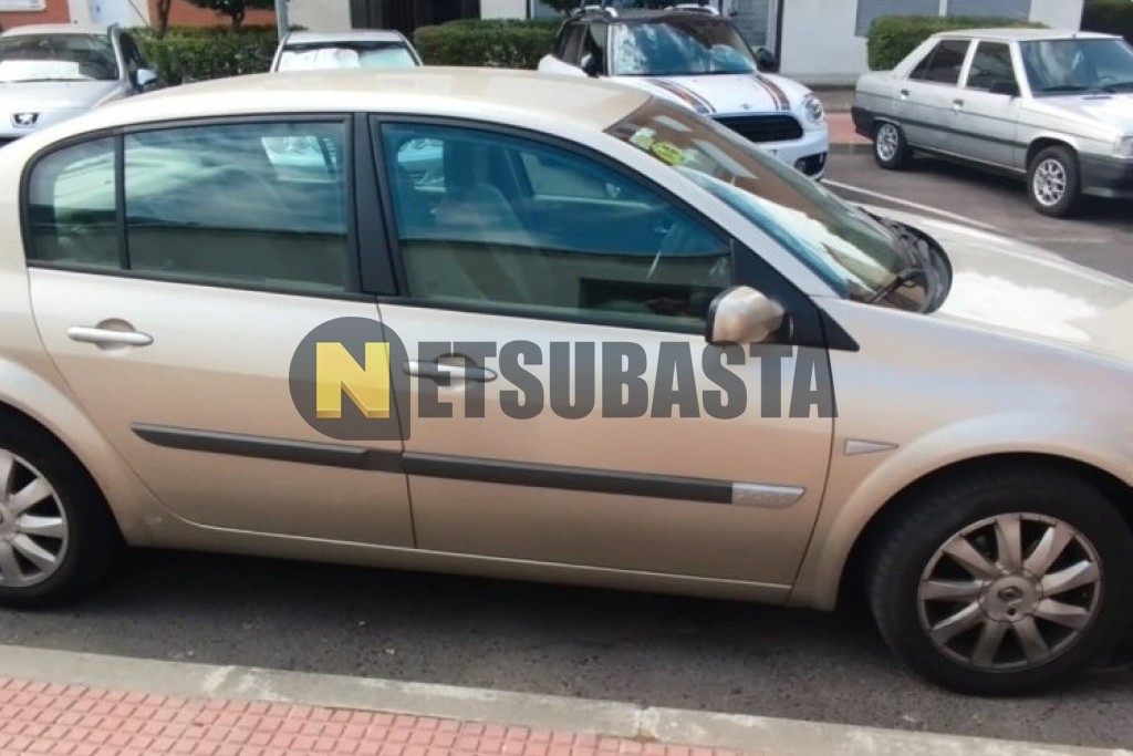 Renault Megane Sedan 2.0 dCi 16V 2006