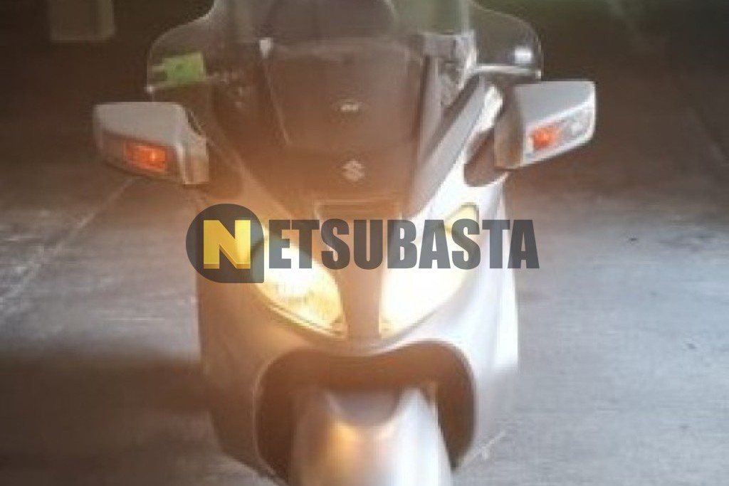 Suzuki Burgman 650 2005