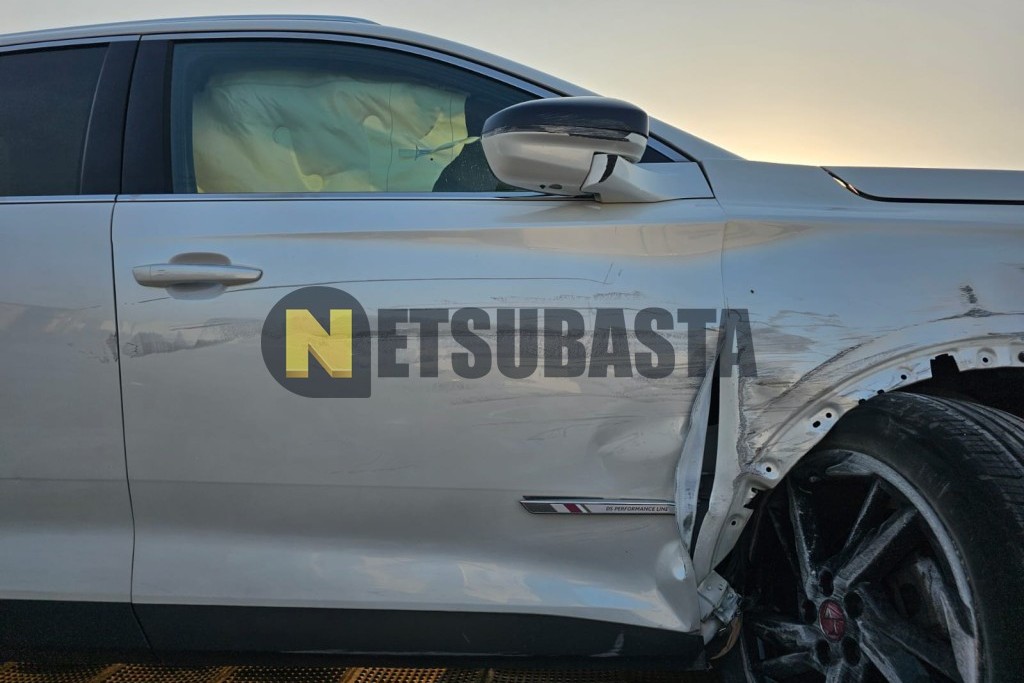 DS DS 7 Crossback 1.8 PureTech Automático 2019