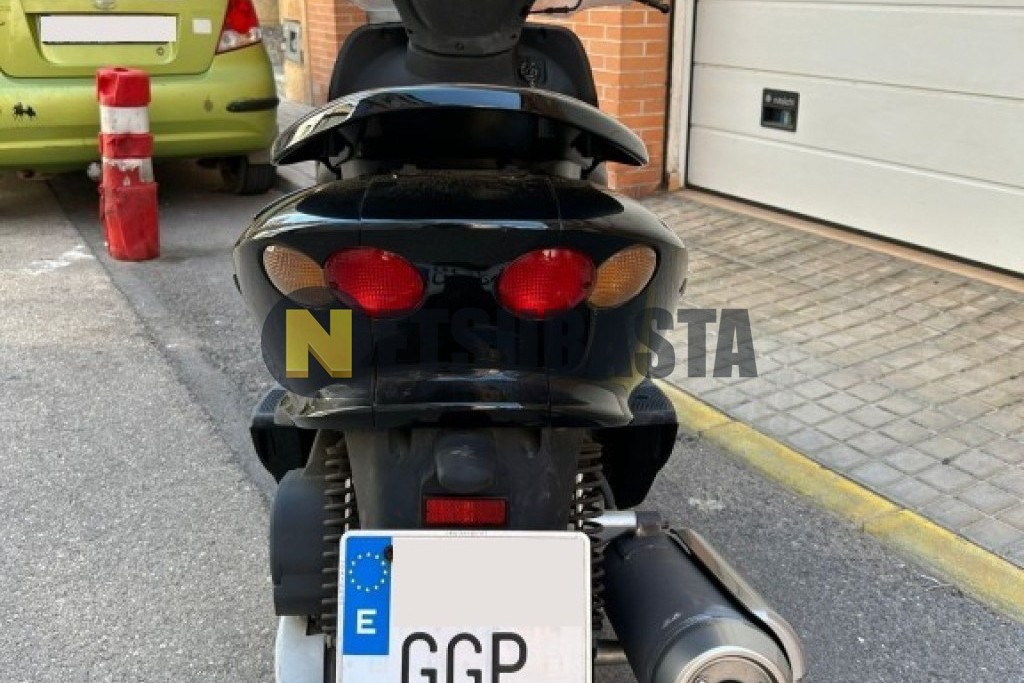 Yamaha Majesty 125 2008