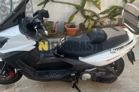 Hyosung GT 250Ri 2007
