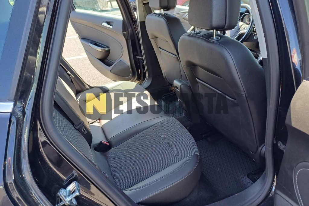 Opel Astra 2.0 CDTI 2010