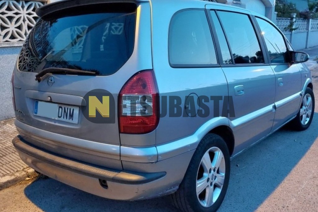 Opel Zafira 2.0 DTi 16V 2005
