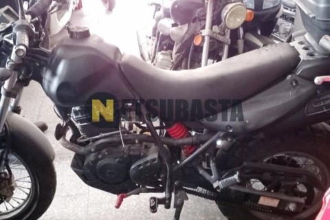 Yamaha Majesty 250 2004