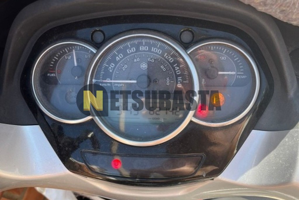 Piaggio MP3 300 Yourban 2011