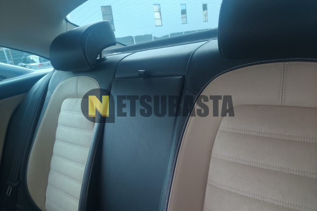 Volkswagen Passat 2.0 TDI DSG6 2014