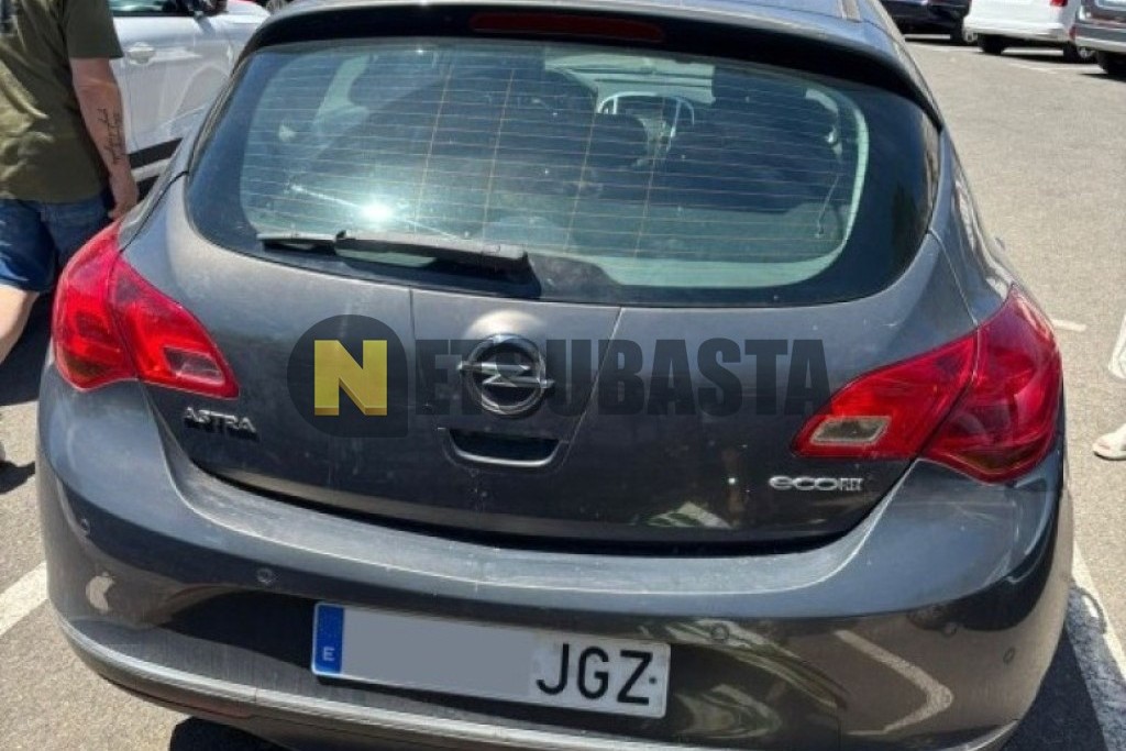 Opel Astra 1.4 Turbo GLP 2015