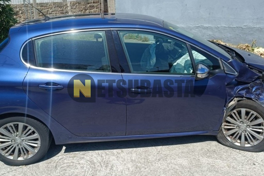 Peugeot 208 1.6 BlueHDi 2016