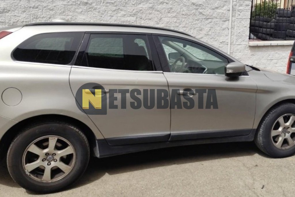 Volvo XC60 2.0 D3 2011